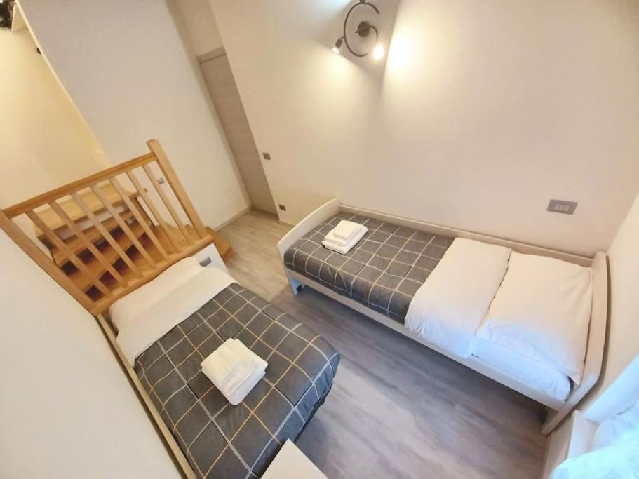 Casa Gemma - Big Family House With Free Parking Leilighet San Giovanni Lupatoto Eksteriør bilde